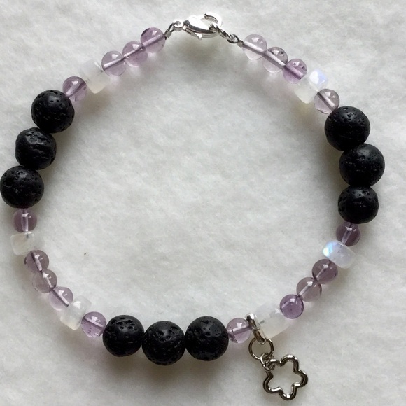 Hand Made Gemstone Lava Rock Oil Scent Charm Bracelet